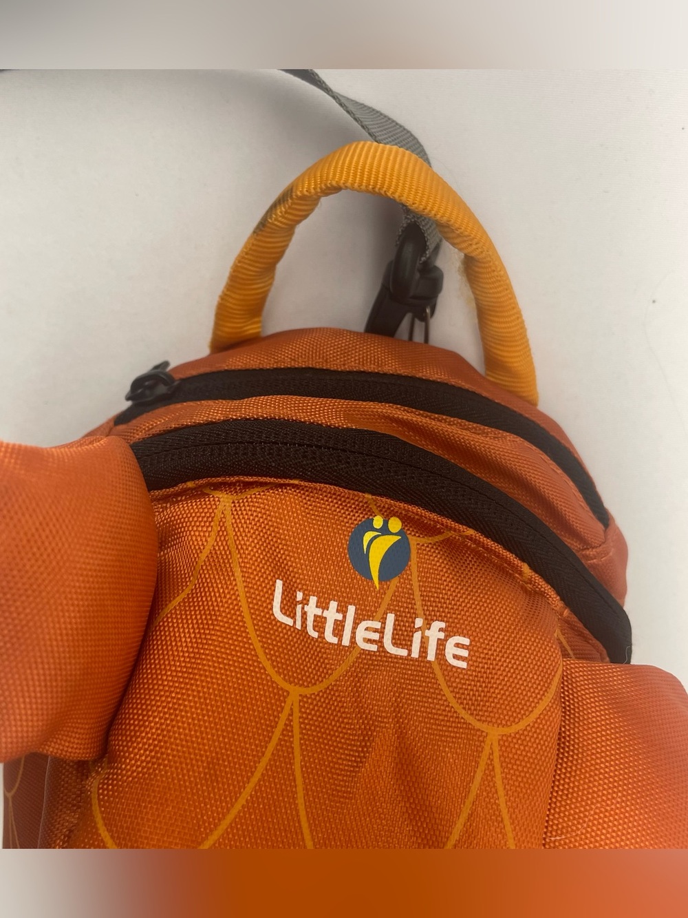 Little life Dinosaur Toddler Safety Harness Backpack Orange with Safety Leash - Picture 2 of 8
